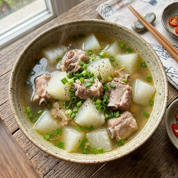 Canh bí xanh nấu xương