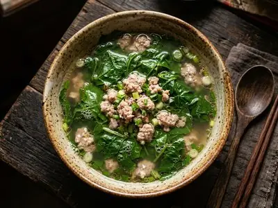 Canh rau ngót thịt băm